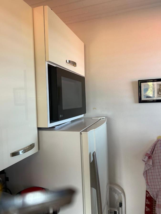 Appartement Les Pieds Dans L'Eau Sainte-Anne Eksteriør billede